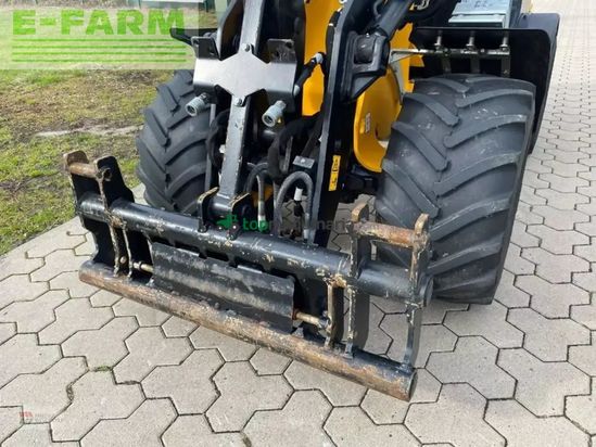 Minicargadora - JCB - 403 agri hoflader