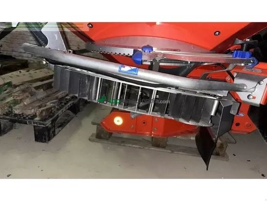 Esparcidor - Kuhn - axis 401 w