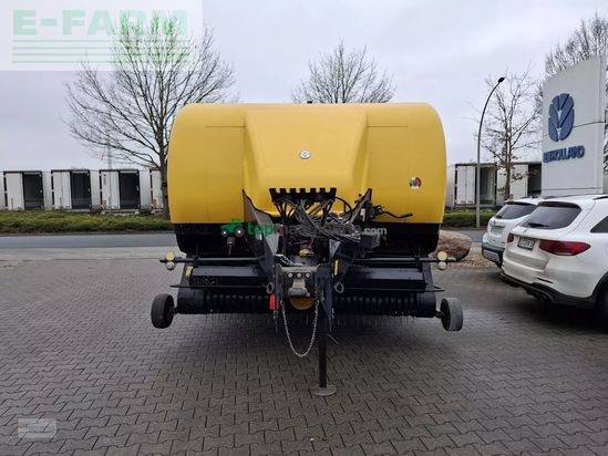 Empacadora gigant - New Holland - bb 9070 / bb9070