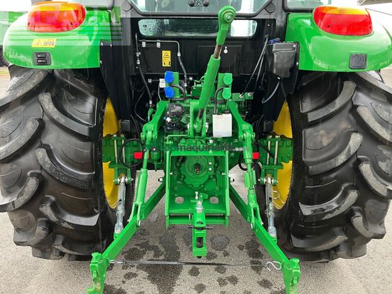 Tractor agrícola - John Deere - 5067E