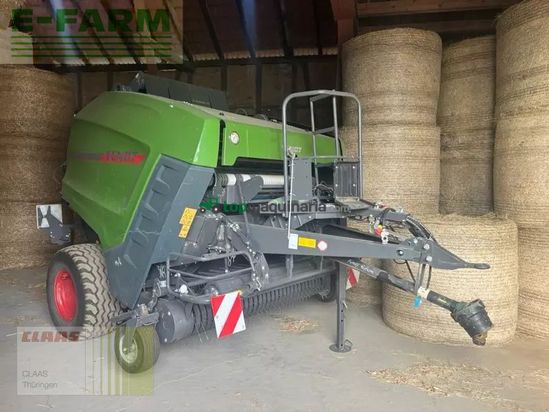 Empacadora gigant - Fendt - rotana 160v