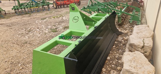 Refinadora Culona 2,7m anchura de trabajo