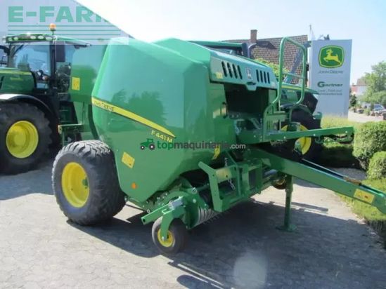Empacadora gigant - John Deere - f441m