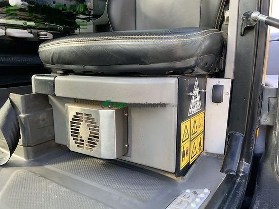 Tractor agrícola - JCB - 4220 fastrac tractor (st24632)