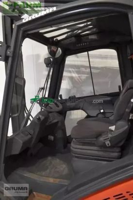 Elevadora - Linde - h 25 t evo 392-02