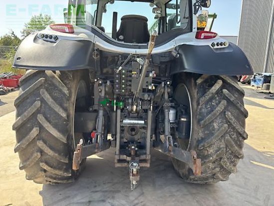 Tractor agrícola - Valtra - n135