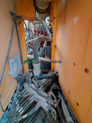 Excavadora HYUNDAI HX220L