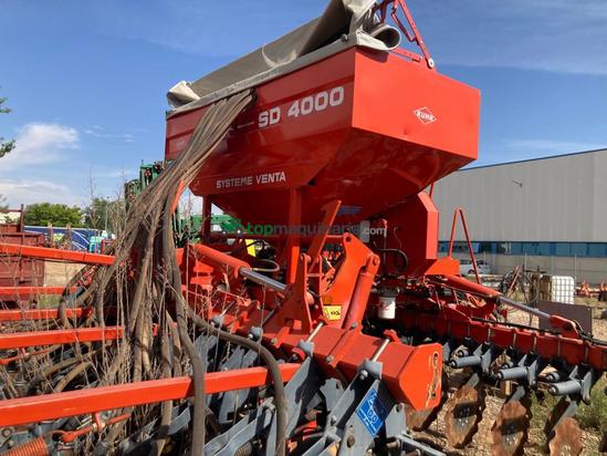 Sembradora KUHN  SD-4000