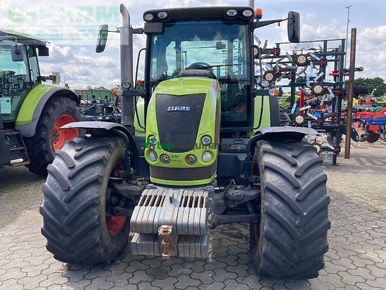 Tractor agrícola - Claas - arion 640