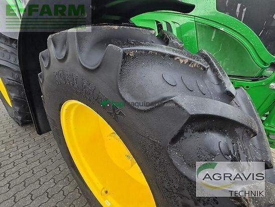 Tractor agrícola - John Deere - 6215 r