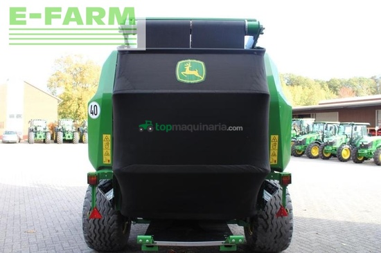 Empacadora gigant - John Deere - v461r