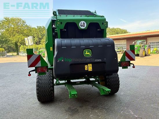 Empacadora gigant - John Deere - v462m
