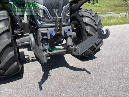 Tractor agrícola - Valtra - a 104 ht4