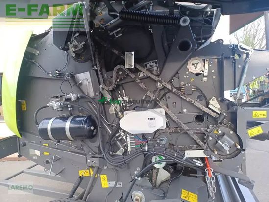 Empacadora gigant - Claas - variant 465 rc