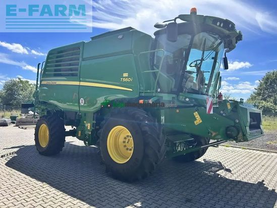 Cosechadora de Cereal - John Deere - t560