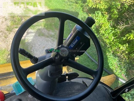 Cosechadora de Cereal - New Holland - csx 7040