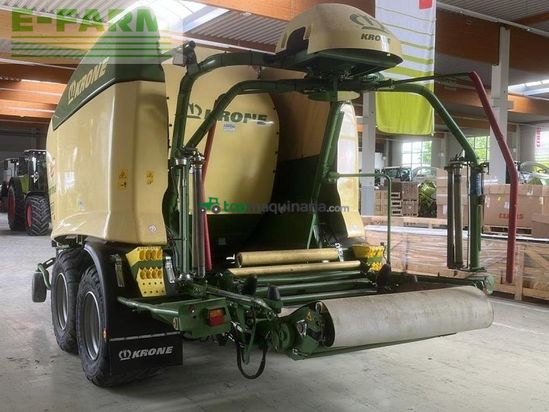 Empacadora gigant - Krone - comprima cv 150 xc