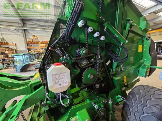 Empacadora gigant - John Deere - v451m 13ctx