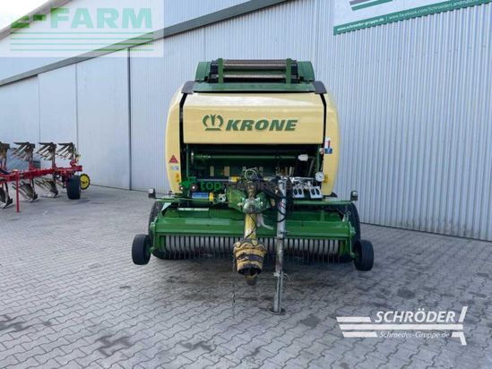 Empacadora gigant - Krone - comprima v 180 xc