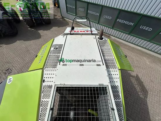 Cosechadora de Cereal - Claas - jaguar 870 mit kemper 360 und pu