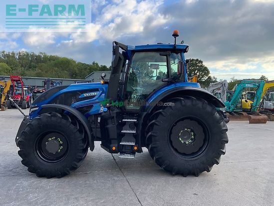 Tractor agrícola - Valtra - q265 unlimited tractor (st27767)