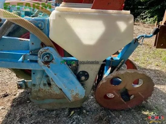 Sembradora monograno mecanica - Monosem - pnu