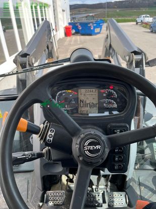 Tractor agrícola -  - steyr