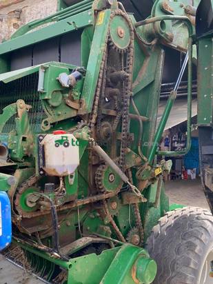 Rotoempacadora  MC HALE  V640 