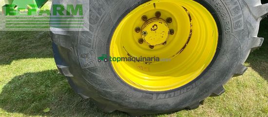 Cosechadora de Cereal - John Deere - 7700