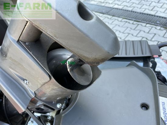 Tractor agrícola - Husqvarna - rider rc320ts awd mit 112cm mähdeck