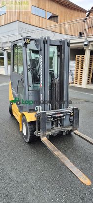 Elevadora - Jungheinrich - dfg 316s