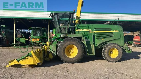 Cosechadora de Cereal - John Deere - 7400