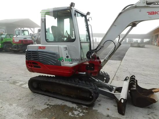 Excavadora - Takeuchi - tb 235 ( 3.530kg ) hydr. sw + 3 löffel