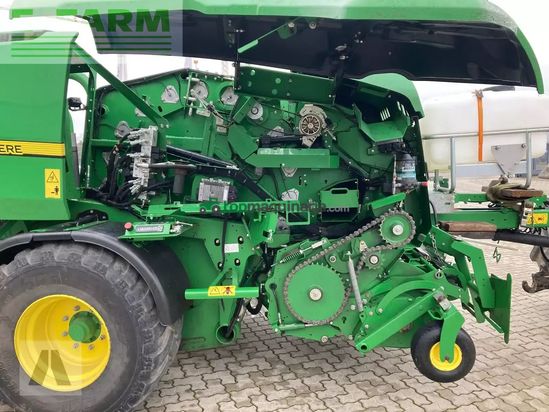Empacadora gigant - John Deere - c441 r