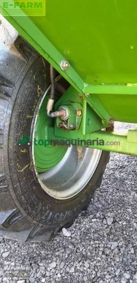 Empacadora gigant - Krone - comprima f .125 xc