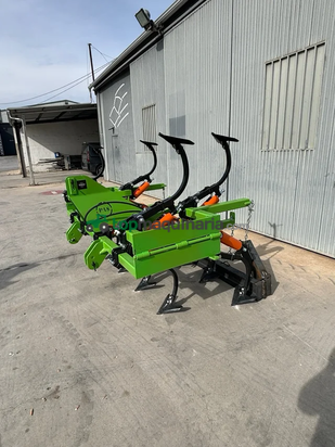 Semichisel cultivador Pastorzaco  13 brazos  hidraulico