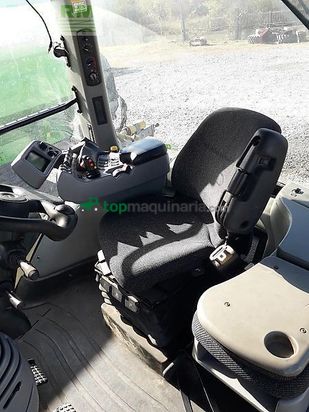 Tractor agrícola - Challenger - mt755a