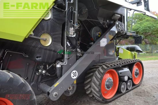 Cosechadora de Cereal - Claas - trion 740 terra trac