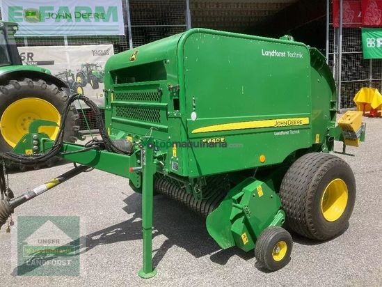 Empacadora gigant - John Deere - f 440 e