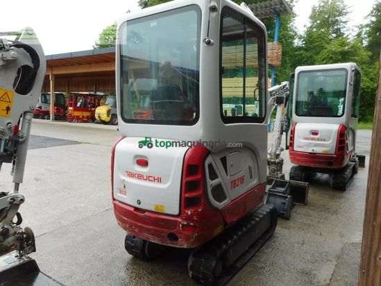Excavadora - Takeuchi - tb 216 ( 1.865kg ) powertilt + 3 löffel