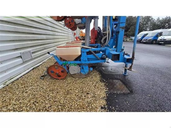 Sembradora monograno mecanica - Monosem - ng