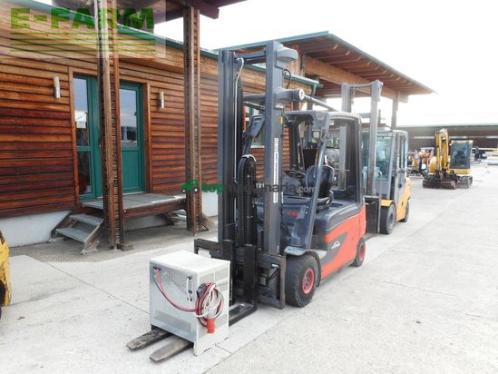 Elevadora - Linde - e30l-01 mit freihubmast + ss ( batt. 2021 )