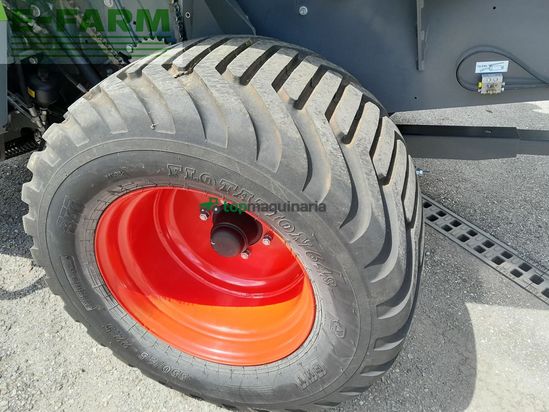 Empacadora gigant - Fendt - rotana 180 v xtra