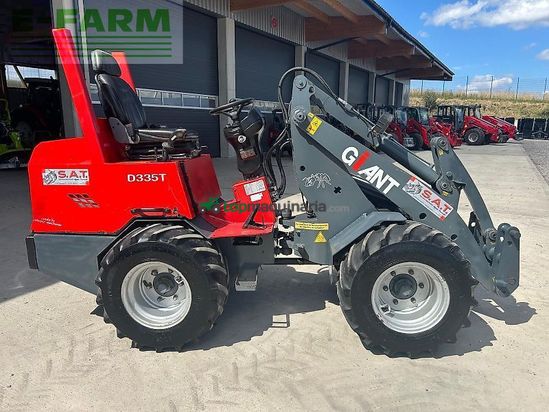 Minicargadora - Giant - d 335t