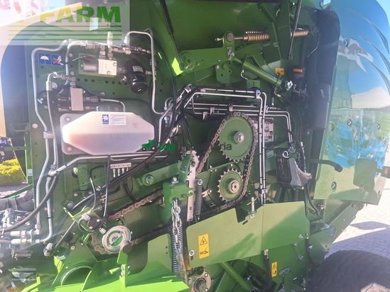 Empacadora gigant - Krone - comprima v 150 xc 17 messer