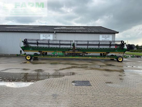 Cosechadora de Cereal - John Deere - s690