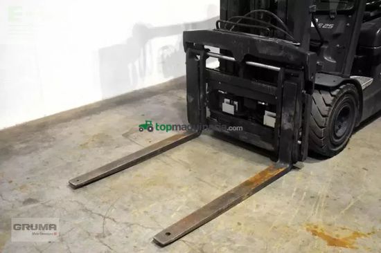 Elevadora - Linde - e 25 387-01