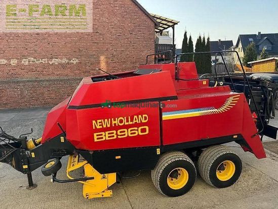 Empacadora gigant - New Holland