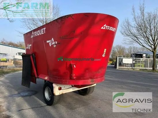 Esparcidor - Trioliet - solomix 2 2000 zk