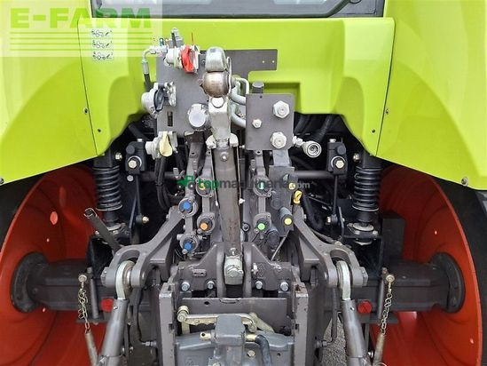 Tractor agrícola - Claas - arion 520 cis